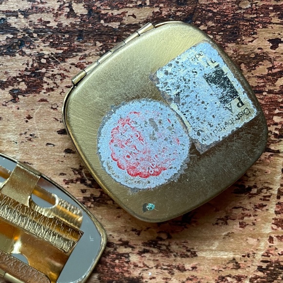 vintage cosmetics accessories - Picture 2 of 4